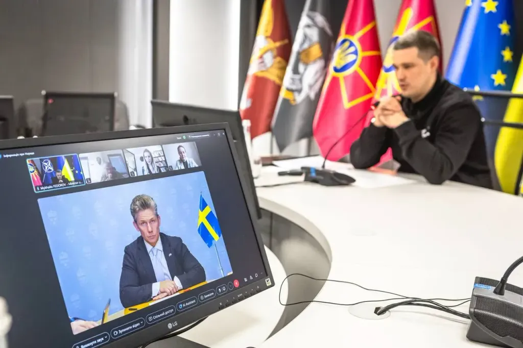 Швеція готує один із найбільших пакетів допомоги для України: ППО, радари, РЕБ та дрони.
