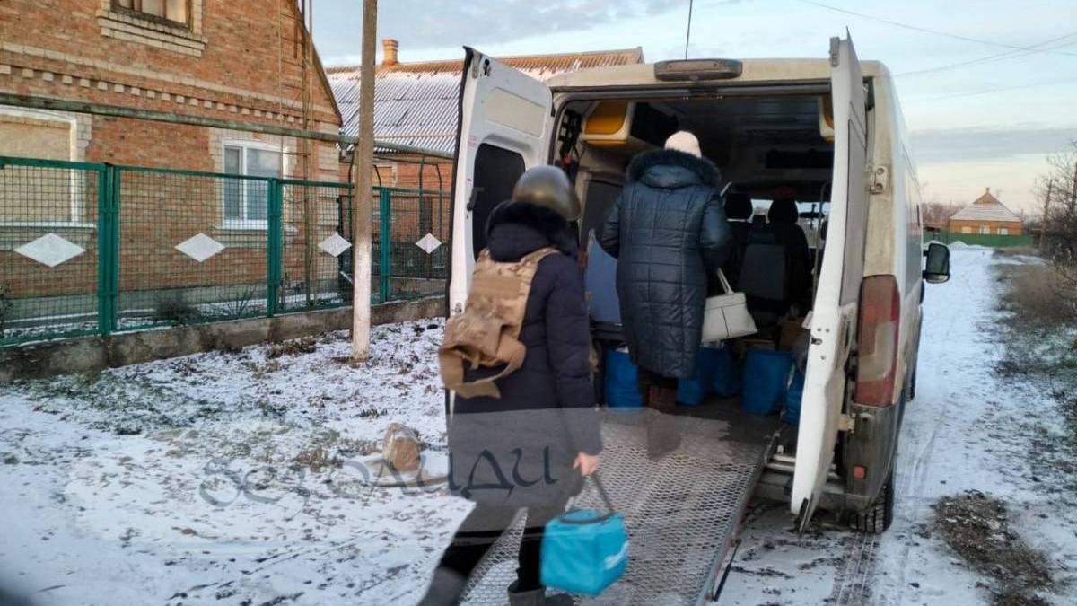 Продовжується евакуація мешканців Оріхівської громади