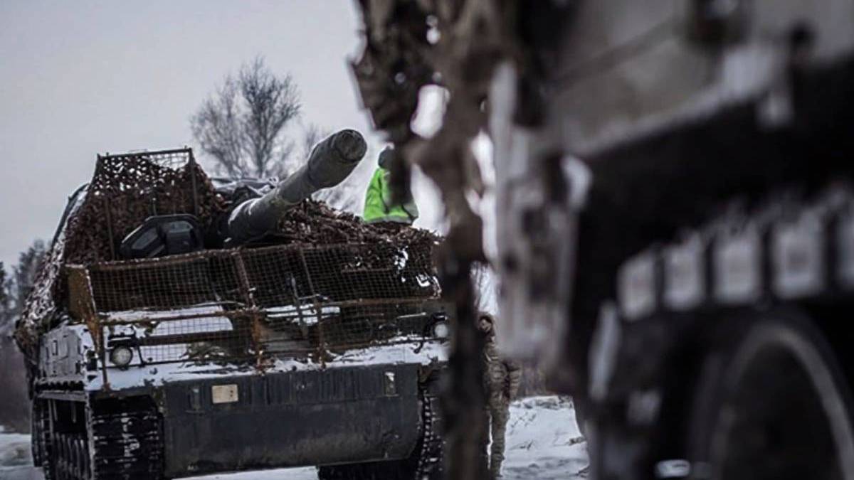 Орієнтовні втрати ворога на 6 лютого: 1 244560 (+720) осіб, 1295 (+2) засобів ППО, 24007 (+11) ББМ