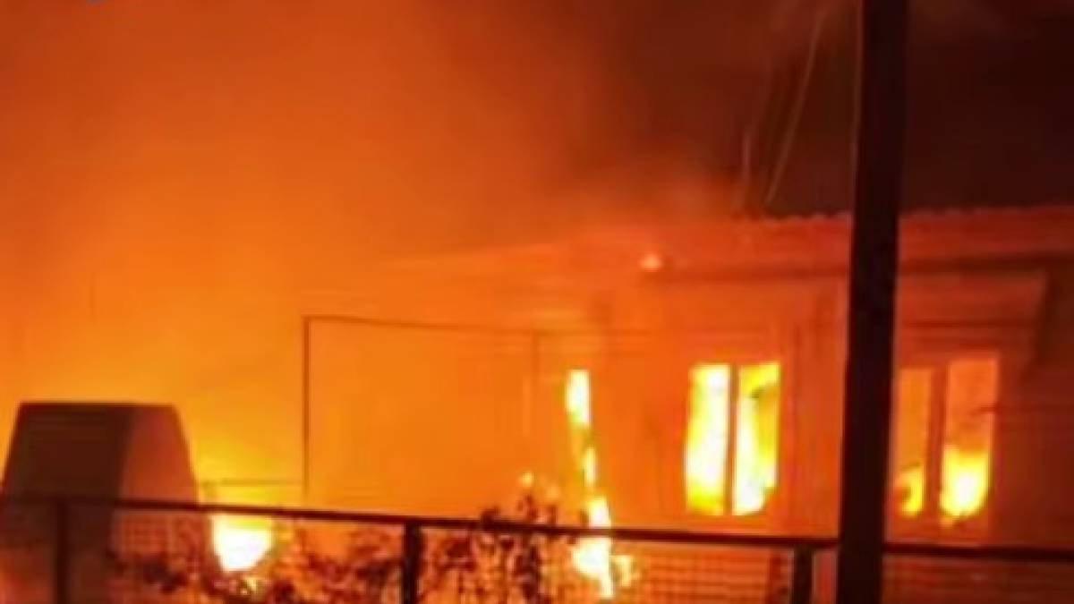  На Запоріжжі бійці 110-ї бригади врятували двох жінок із палаючого будинку