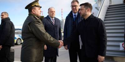 Зеленський прилетів до Німеччини для участі в Мюнхенській безпековій конференції