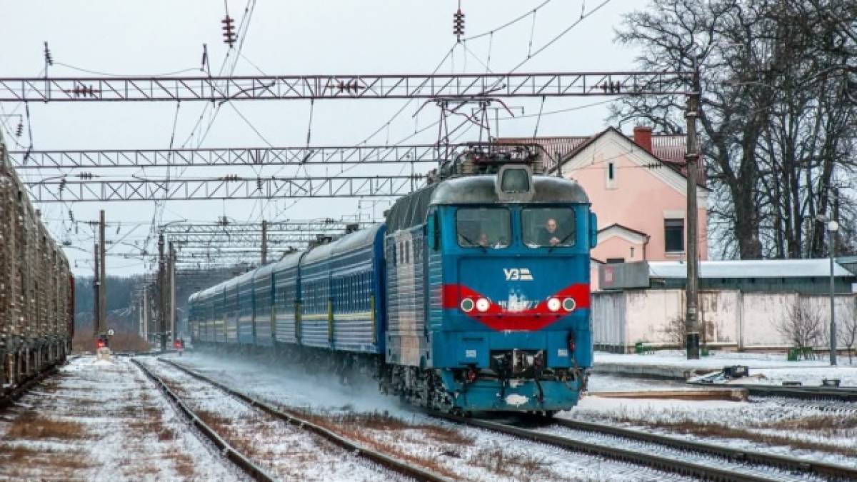 «Укрзалізниця» попередила про зміну руху поїздів в окремих регіонах