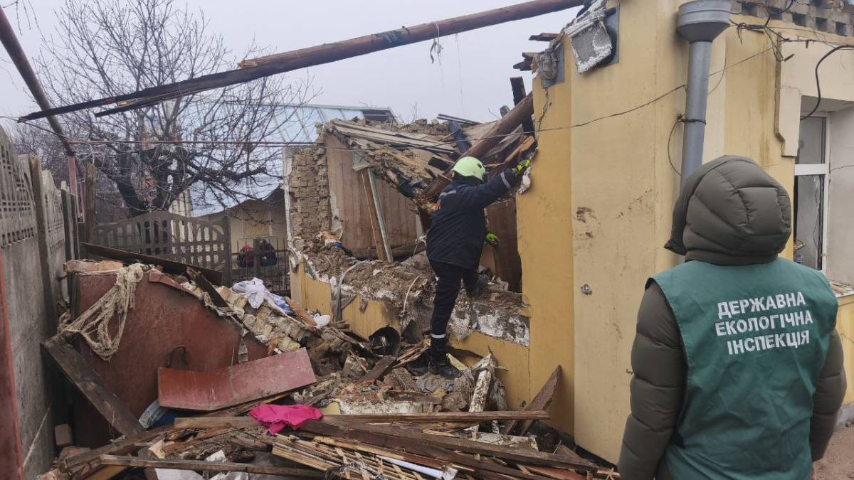  У Шевченківському районі задокументовано наслідки нічного обстрілу