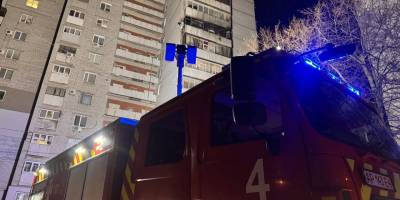 Запорізькі рятувальники ліквідували загоряння на балконі квартири