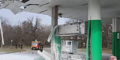 росіяни завдали удар по заправці в одному із районів Запоріжжя. 