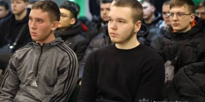 У Запоріжжі студенти проходять базову загальновійськову підготовку