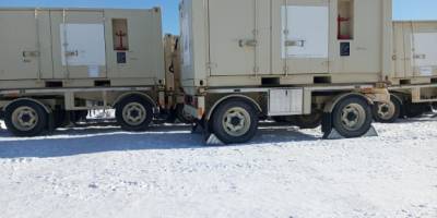 В Україну прибули 10 генераторів від Італії
