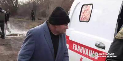 Поліцейські з волонтерами евакуювали 12 мешканців прифронтових сіл