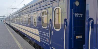 «Укрзалізниця» запровадила тимчасові обмеження руху поїздів на деяких напрямках
