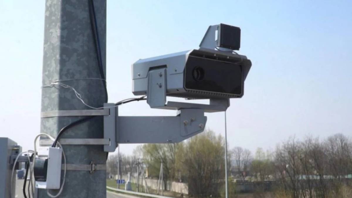 Відсьогодні в Україні запрацюють ще 37 камер автофіксації порушень ПДР:  де встановлені