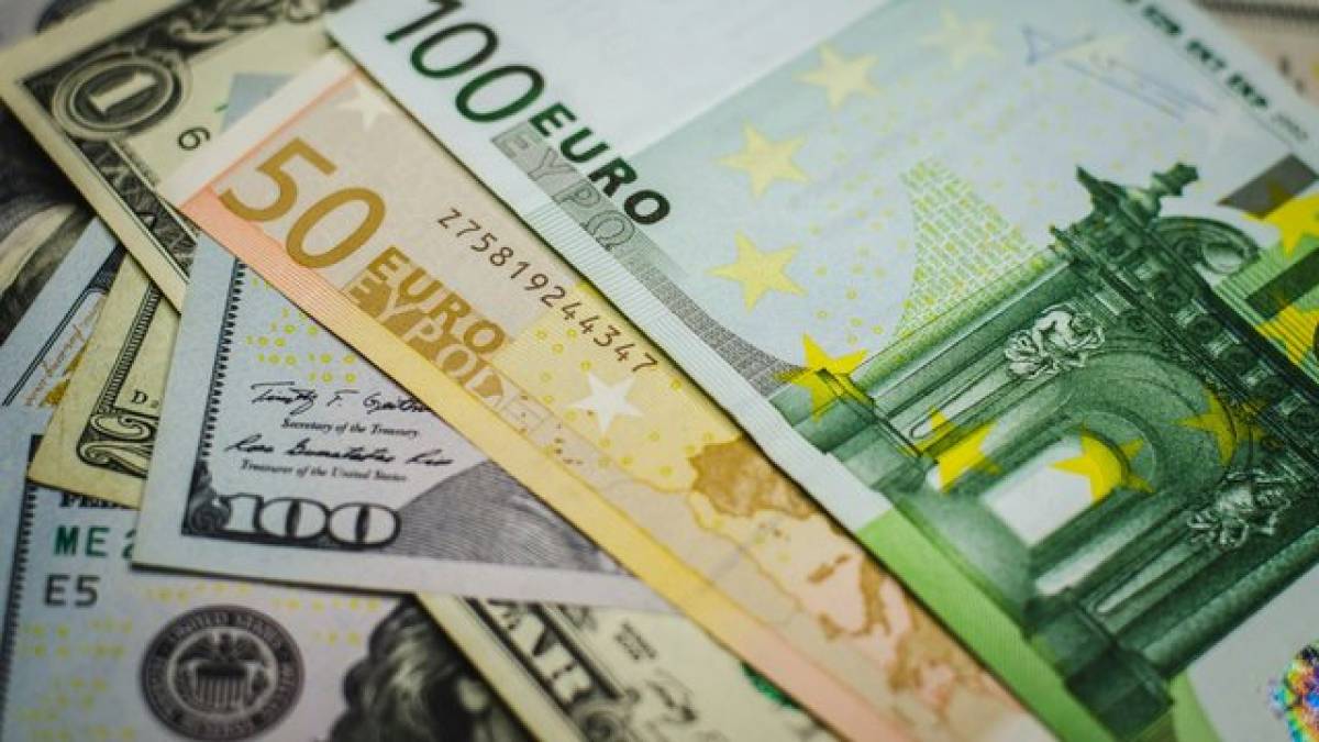 Нацбанк 9 березня превентивно підтримає каси банків готівковою валютою