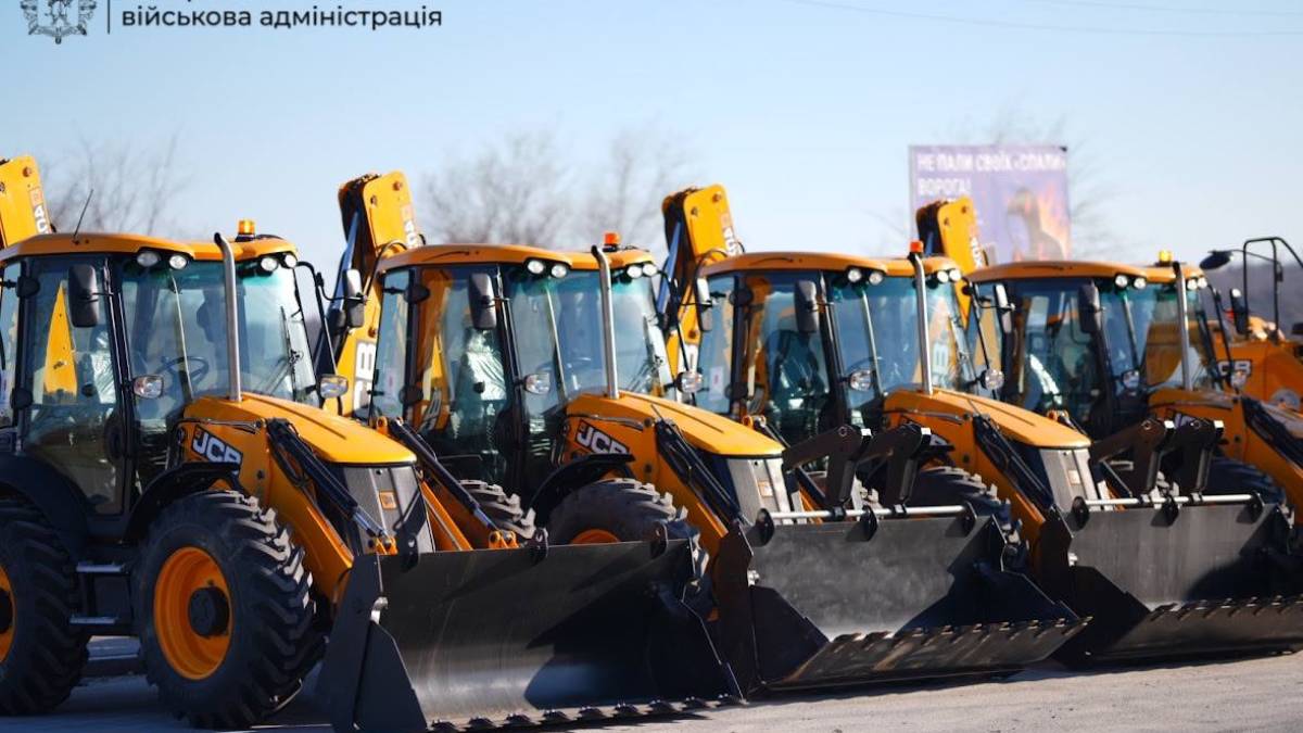 Запоріжжя отримало другу партію  спецтехніки з Японії