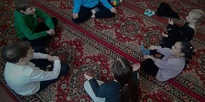 У бібліотеці триває йога для дітей – заняття безкоштовні