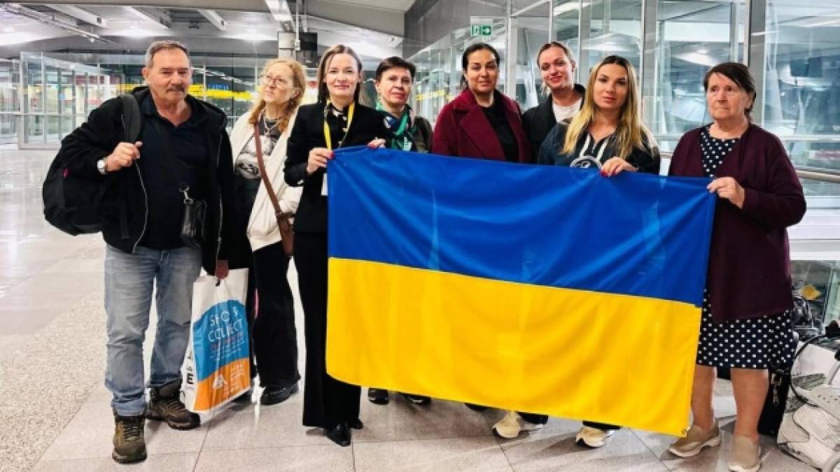 З Близького Сходу до Варшави евакуювали 16 українців — МЗС