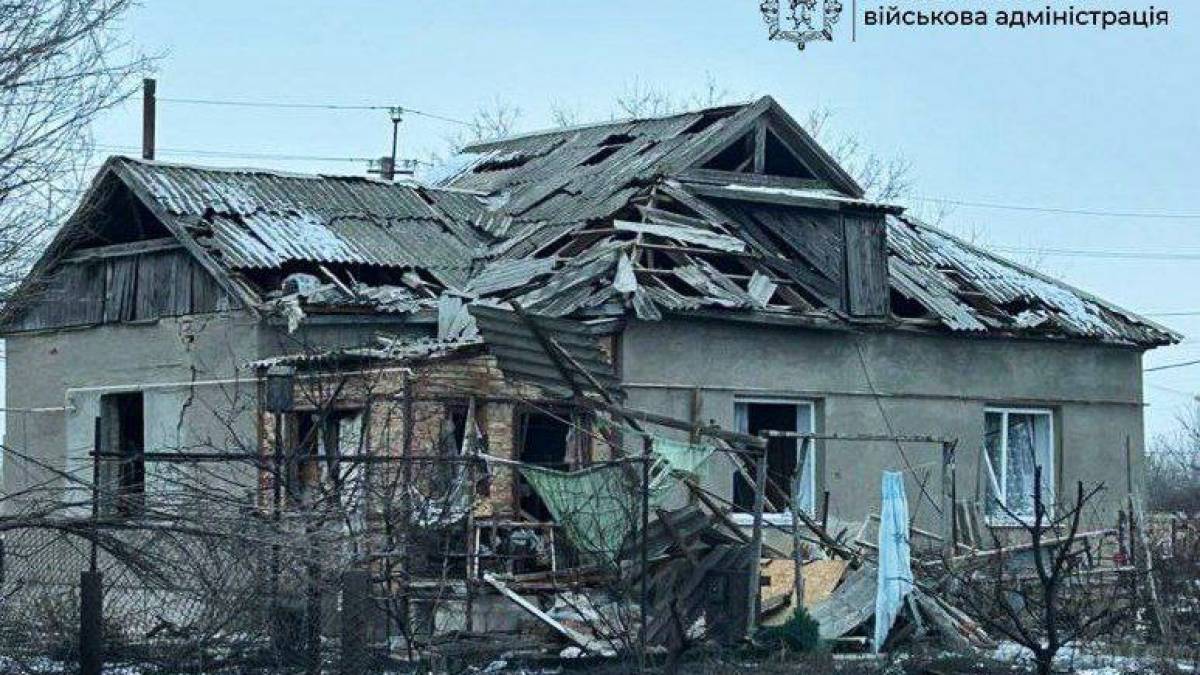 Загалом упродовж доби окупанти завдали 710 ударів по 34 населених пунктах Запорізької області