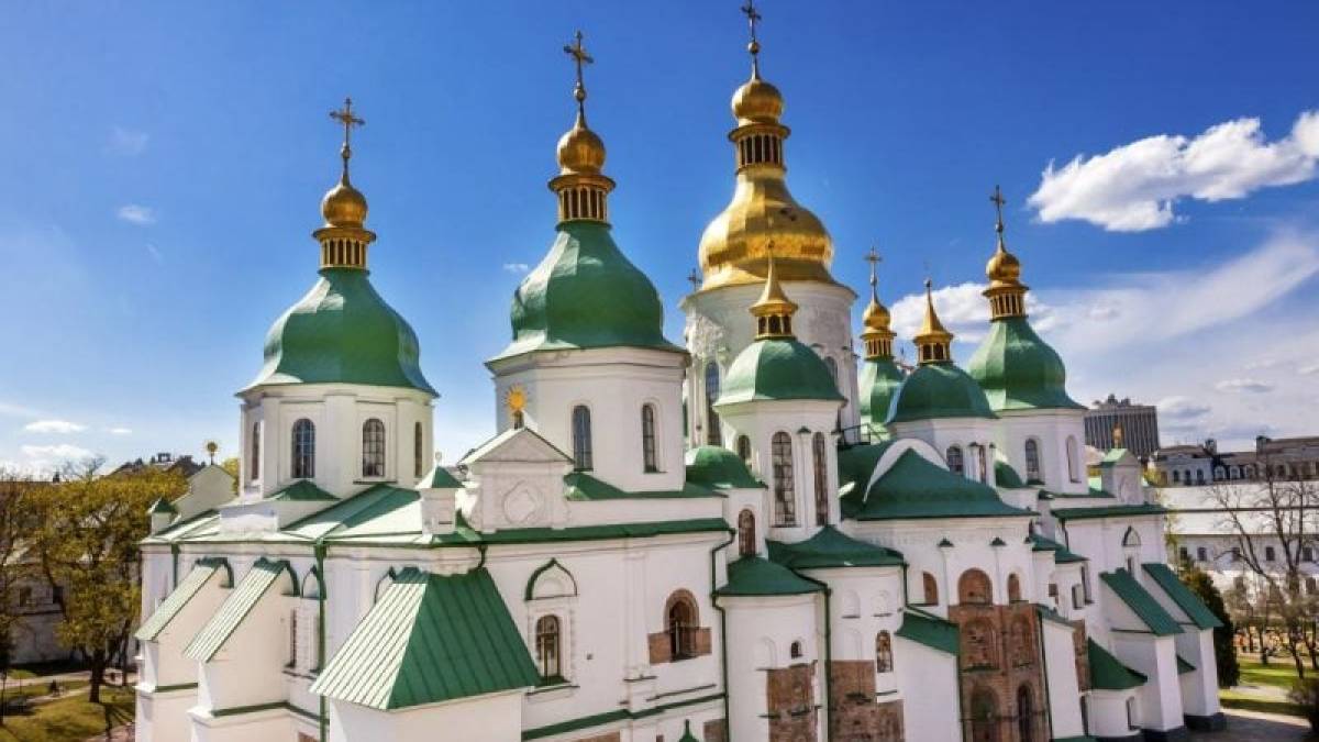 Церковне свято 19 березня: що не варто носити цього дня, щоб не накликати бідність