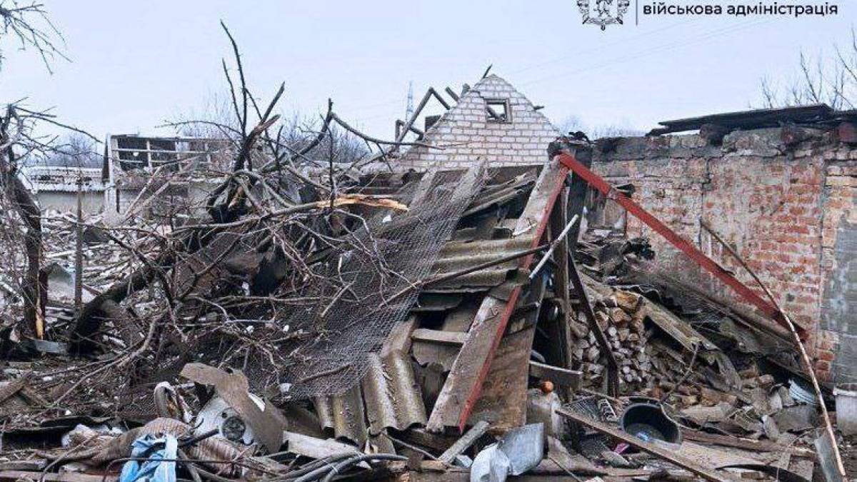Загалом упродовж доби окупанти завдали 864 удари по 40 населених пункта