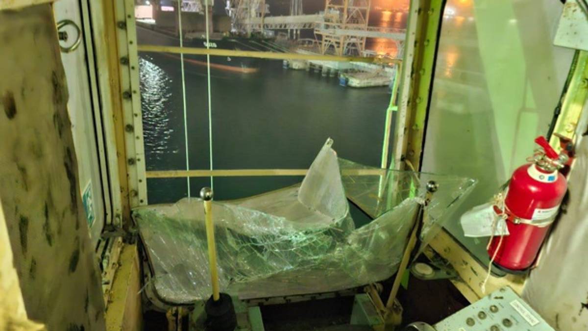 На Одещині пошкоджені два іноземні судна з зерном