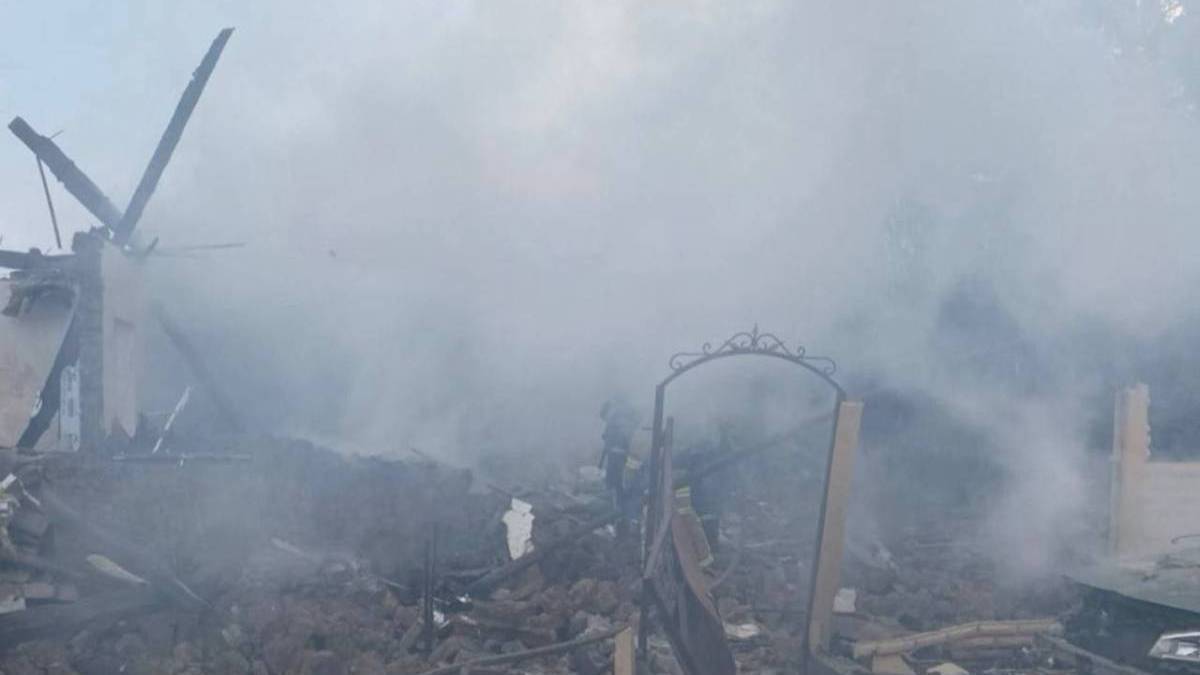 У Запоріжжі російський безпілотник вбив двох людей, поранені діти