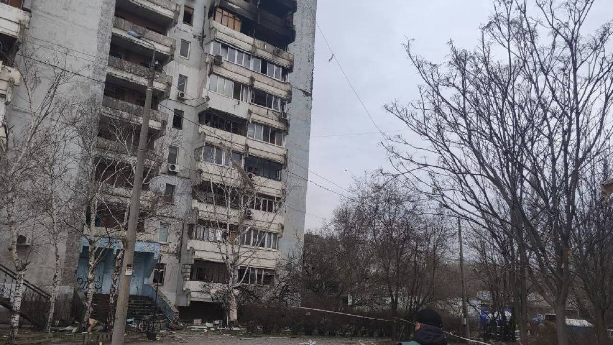 Важка ніч для Запоріжжя: зафіксовано наслідки обстрілів у чотирьох районах