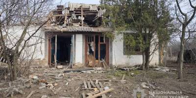 росіяни продовжують гатити по містах і селах на Запоріжжі