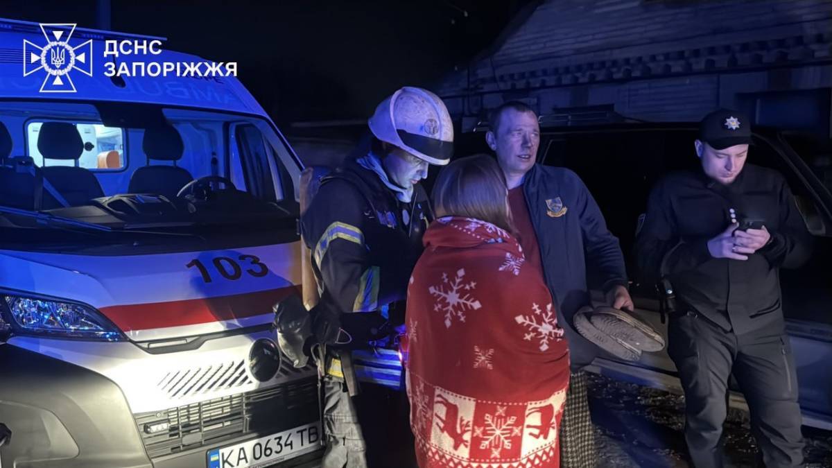 У Запоріжжі під час нічної пожежі постраждала жінка
