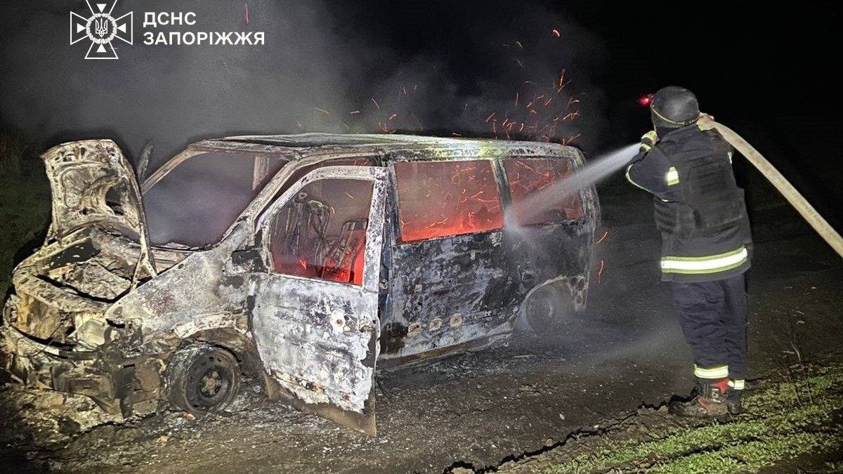Рятувальники ліквідували займання автомобіля у Запорізькому районі
