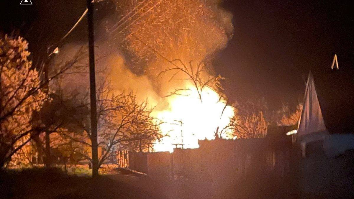 У Запорізькому районі виникло десять пожеж, внаслідок ворожих обстрілів 6 квітня