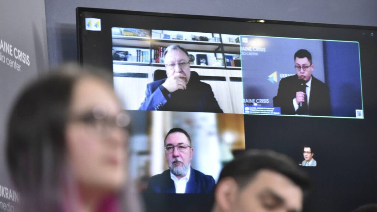«Телеграм в Україні: заборонити не можна регулювати»: дискусія в УКМЦ