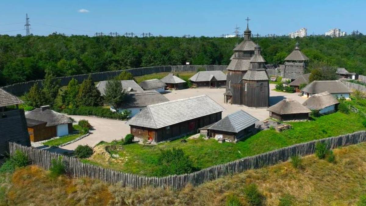 «Запорозька Січ» на Хортиці змінила графік
