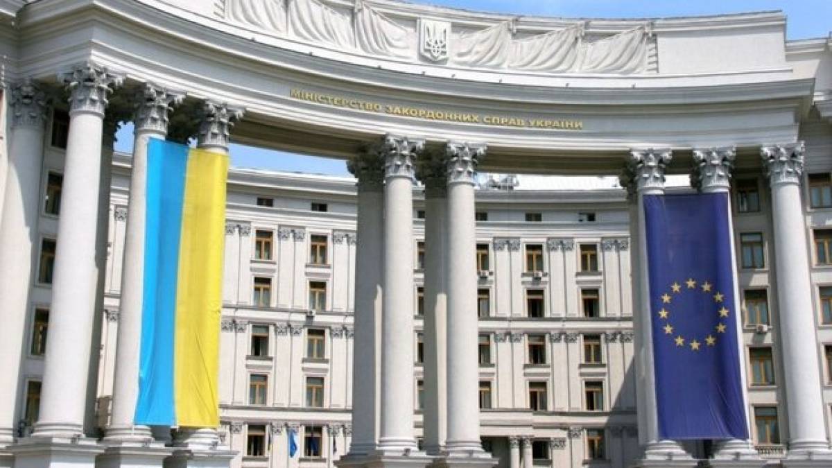 У МЗС підтвердили інформацію про ДТП у Болгарії, де загинули двоє українців та ще 16 зазнали поранень