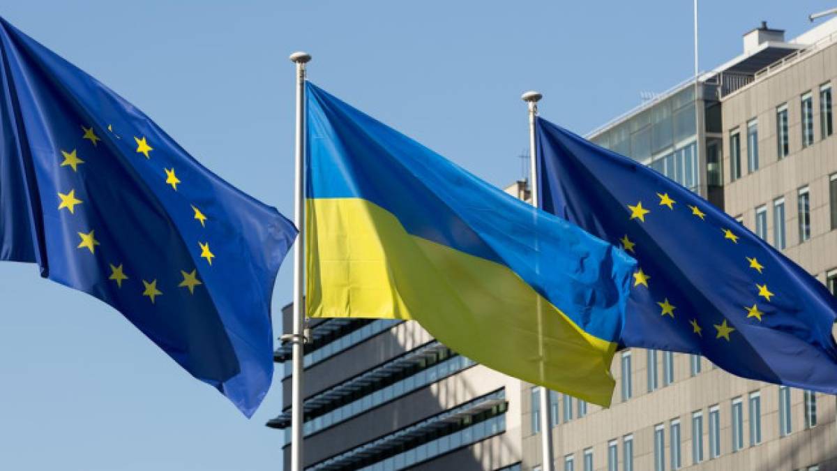 Посли держав-членів ЄС схвалили 90 мільярдів євро кредиту для України