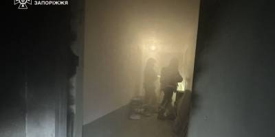 Пожежа в багатоповерхівці у Запоріжжі рятувальники ліквідовують займання