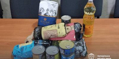 Запоріжці вразливих категорій отримали продуктові набори від міжнародних благодійників