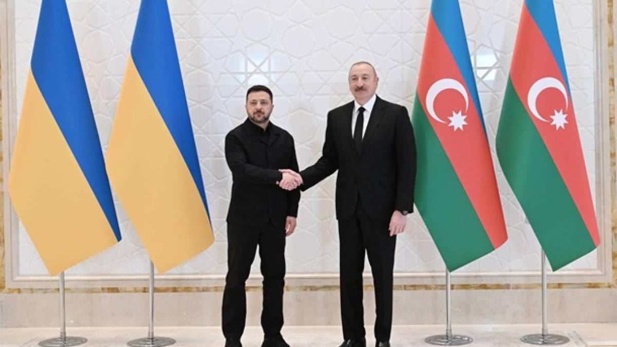 Зеленський: «В Азербайджані ми підписали 6 документів»