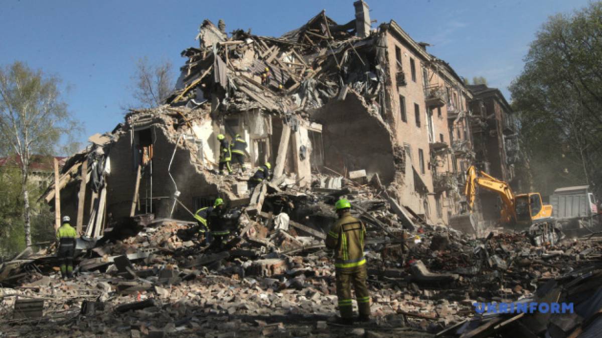 До 46-ти людей, серед них – 5 дітей: зросла кількість поранених через російську атаку по Дніпру – ОВА
