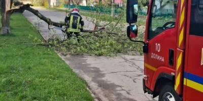 Україну накрила негода: загинули двоє людей, ще двоє — травмовані