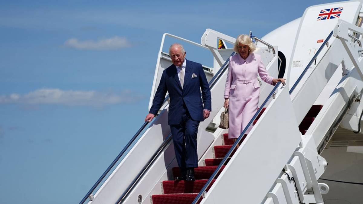 Король Британії прибув до США. Це перший візит монарха з 2007 року
