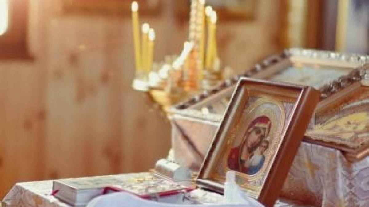 Церковне свято 29 квітня: про що моляться до дев’ятьох цілителів