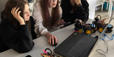 Роботи, Arduino і 3D-сканування: діти з Запорізької області навчалися у Львові