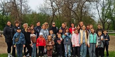 Діти ветеранів займаються іпотерапією у Запоріжжі