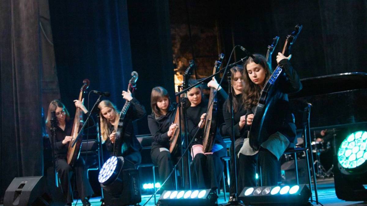 Концерт Swing Time: джаз можна грати й на бандурі