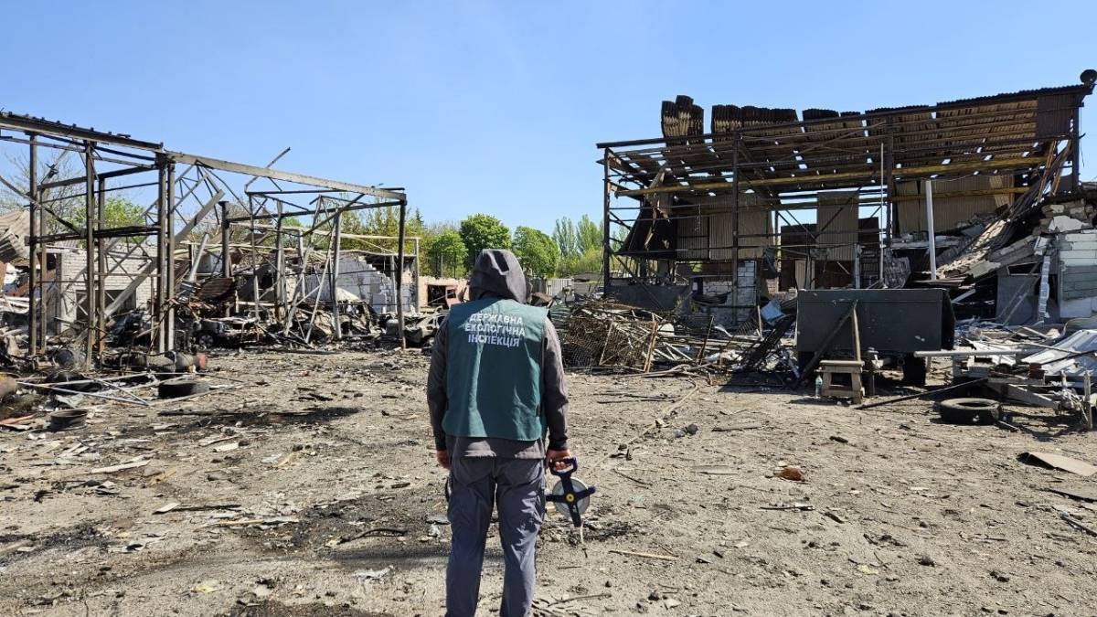 Місце ураження КАБ у Шевченківському районі Запоріжжя після удару рф 5 травня 2026