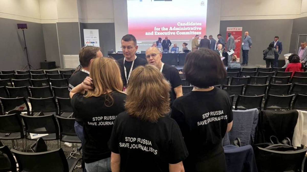 Росіян виключили із Міжнародної федерації журналістів