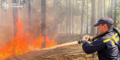 У Чорнобильській зоні триває ліквідація масштабної лісової пожежі