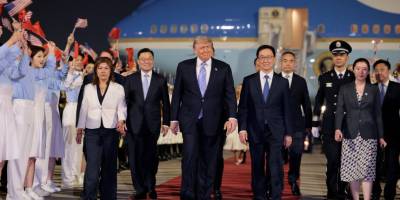 Трамп вперше за 8 років прибув із візитом до Китаю