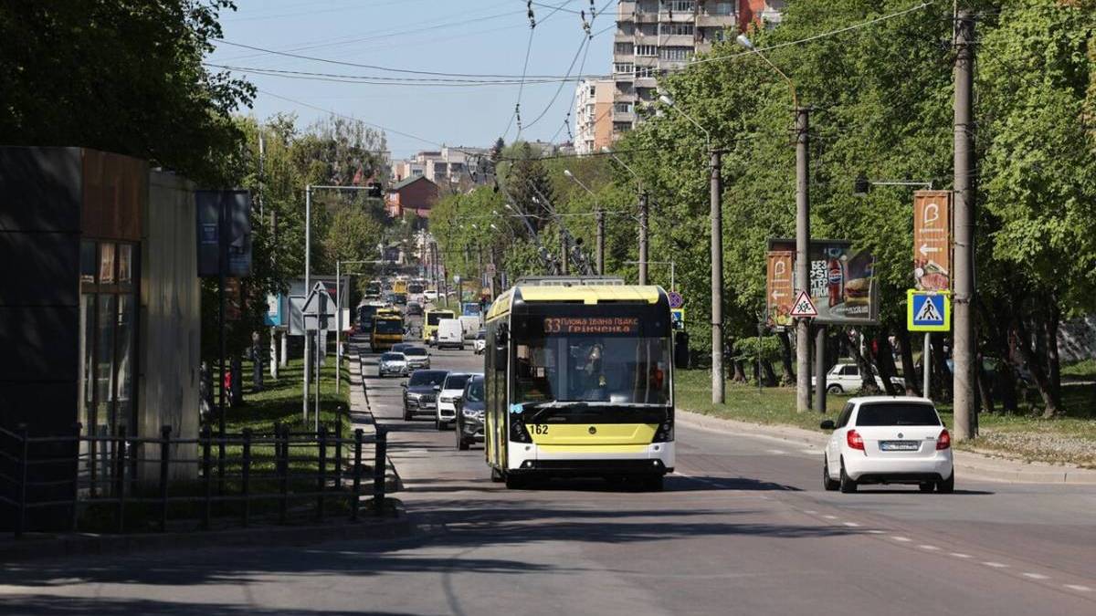 У Львові підвищили ціни на проїзд
