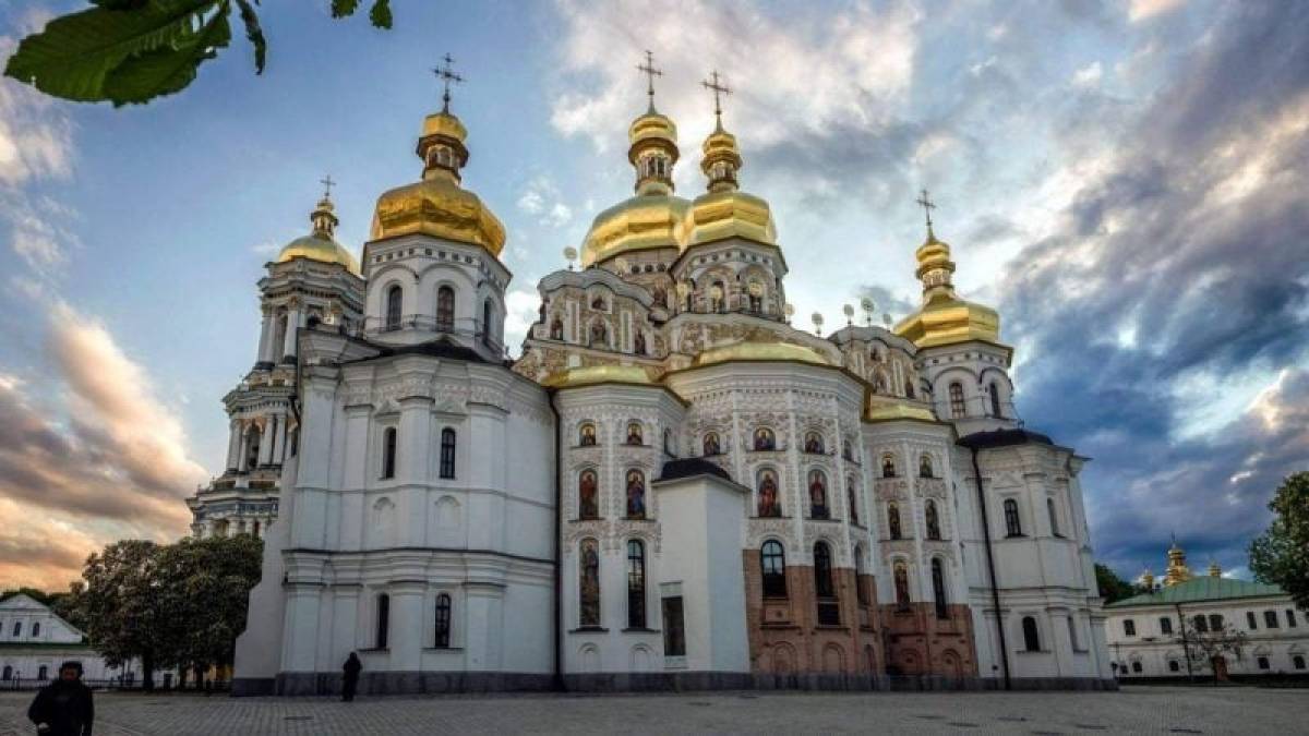Церковне свято 23 травня: що не радять робити цього дня для добробуту і щастя