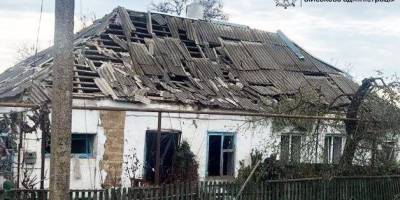Наслідки ворожого обстрілу у Запорізькій області — пошкоджені будівлі та подвір'я